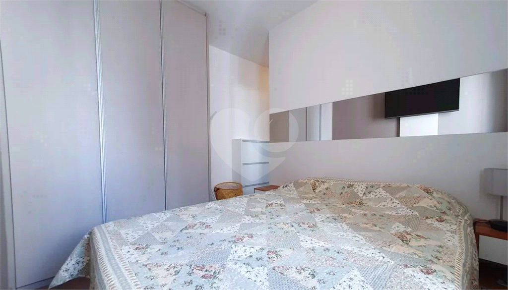 APARTAMENTO em BARRA FUNDA