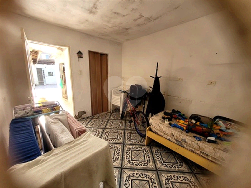Casa Antiga com Terreno – Vila Aurora (Próx. Av. Água Fria)
