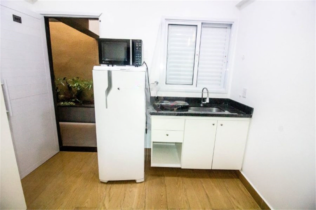Prédio à venda com 800m², com 24 Quitinetes mobiliadas para investimento na Vila Lageado, São Paulo-SP