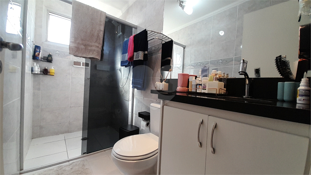 Apartamento à Venda, 80 m², Andar Alto, Reformado, 2 dormitórios 1 vaga