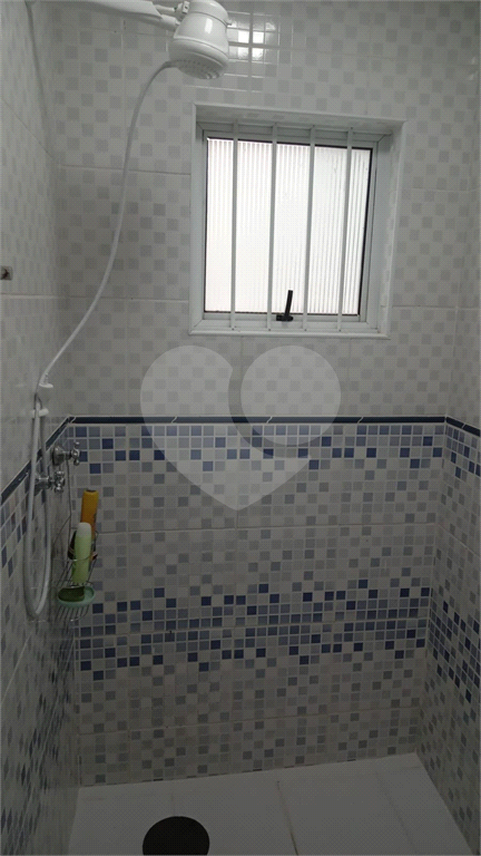Casa à venda com 4 quartos, 220m² - Foto 33