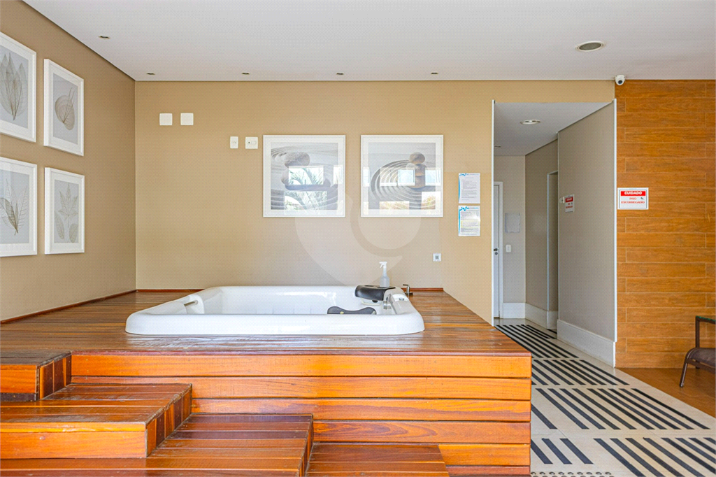 Apartamento à venda com 2 quartos, 88m² - Foto 29