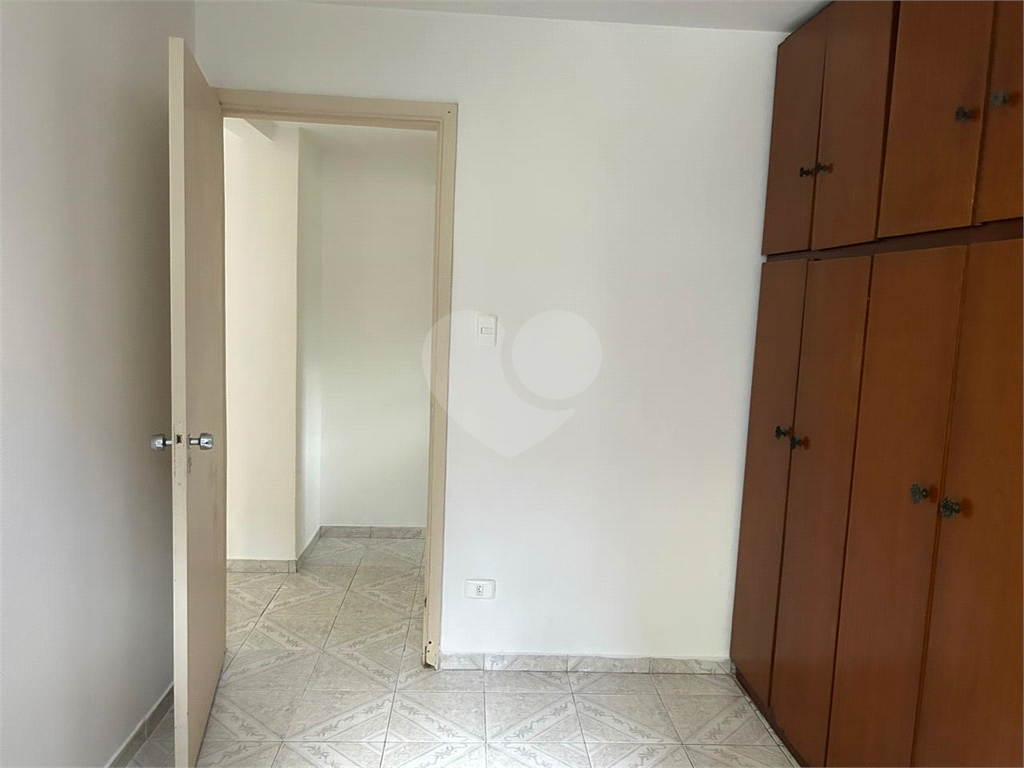 APARTAMENTO EM ALTO DE PINHEIROS - 3 DORMITÓRIOS 