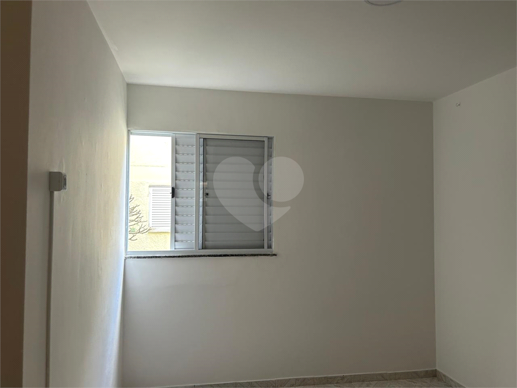 APARTAMENTO EM ALTO DE PINHEIROS - 3 DORMITÓRIOS 