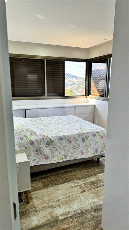 APARTAMENTO em TREMEMBÉ