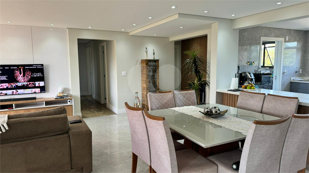APARTAMENTO em TREMEMBÉ