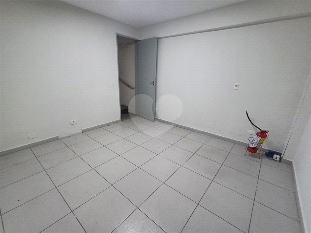 Galpão para Locação 1.100m² - Vila Guilherme - SP