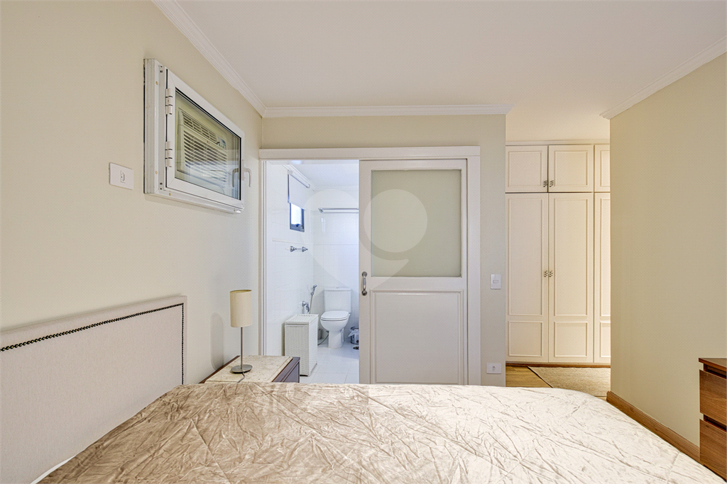 Apartamento com 3 quartos á venda em Vila Olímpia, São Paulo - SP 