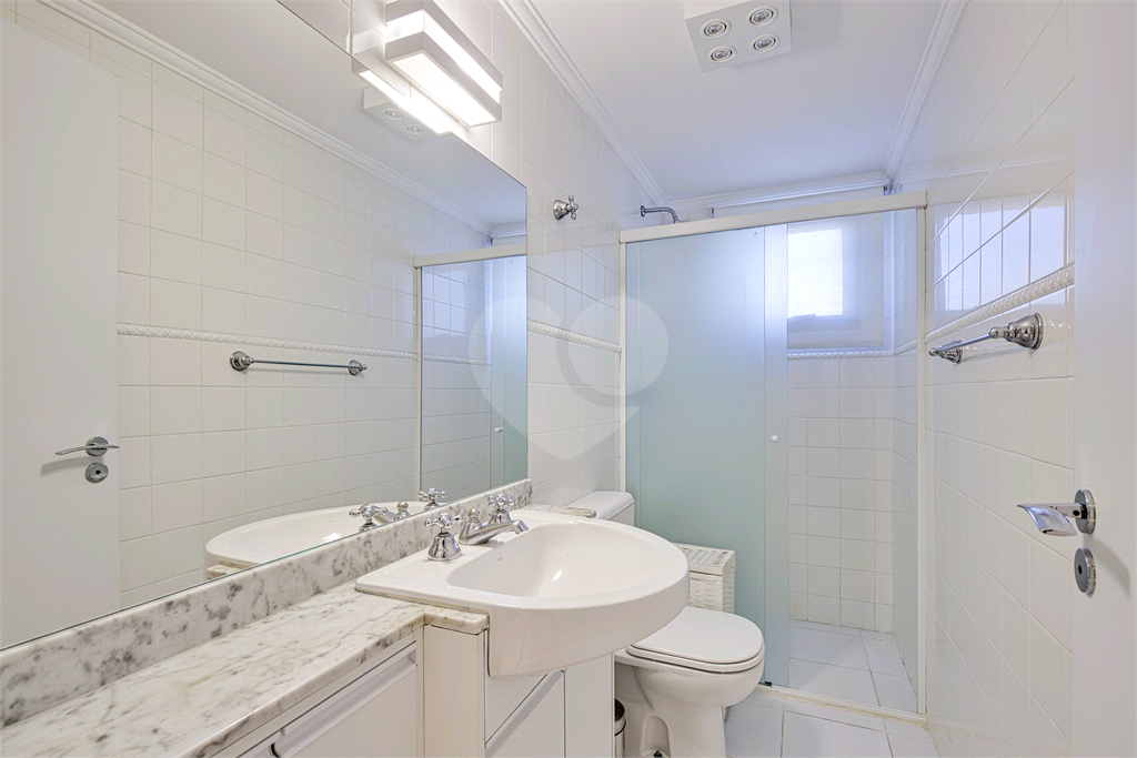 Apartamento com 3 quartos á venda em Vila Olímpia, São Paulo - SP 