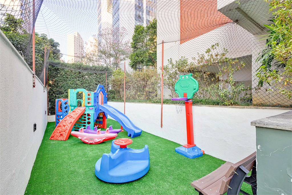 Apartamento com 3 quartos á venda em Vila Olímpia, São Paulo - SP 