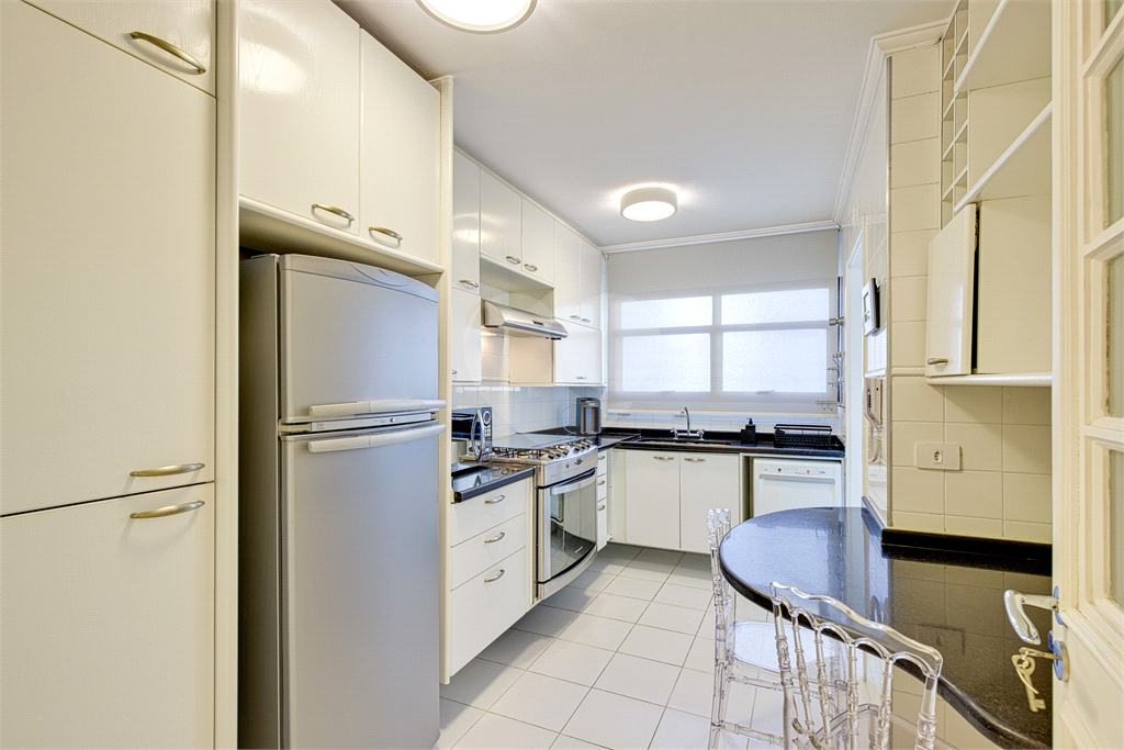Apartamento com 3 quartos á venda em Vila Olímpia, São Paulo - SP 