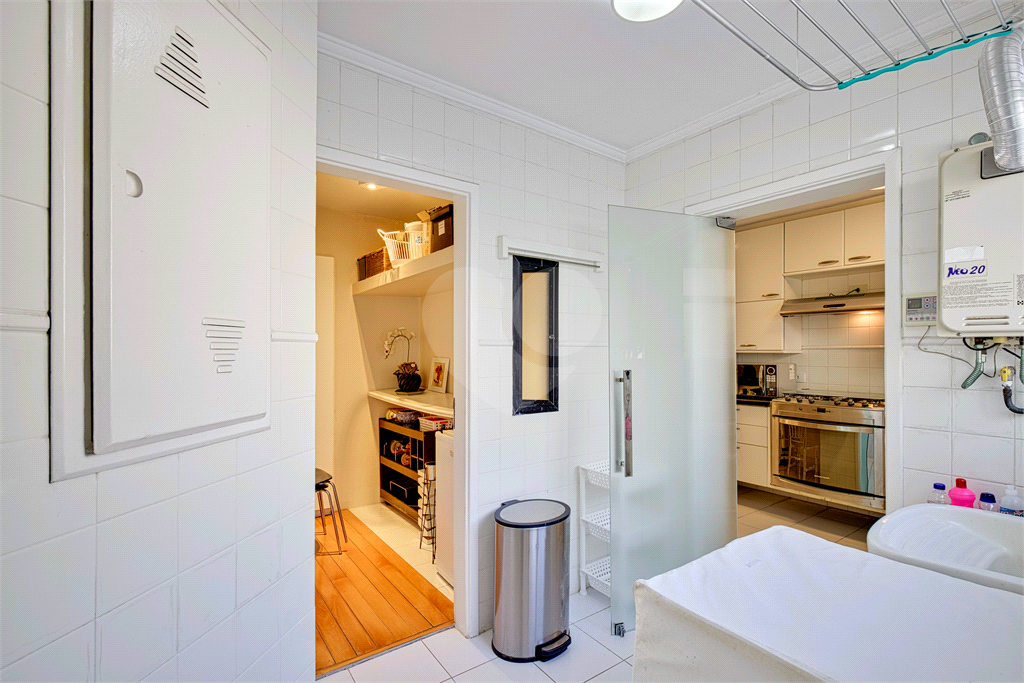 Apartamento com 3 quartos á venda em Vila Olímpia, São Paulo - SP 