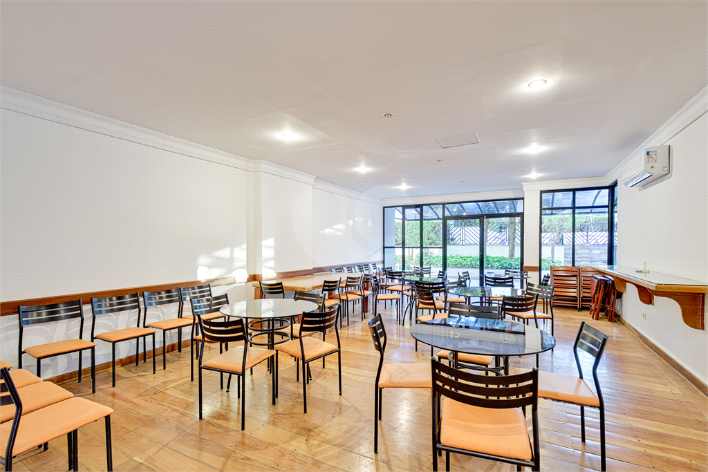 Apartamento com 3 quartos á venda em Vila Olímpia, São Paulo - SP 