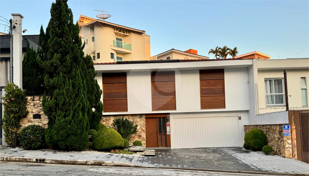 Casa Térrea maravilhosa estilo diferenciado no Jardim França!!i
