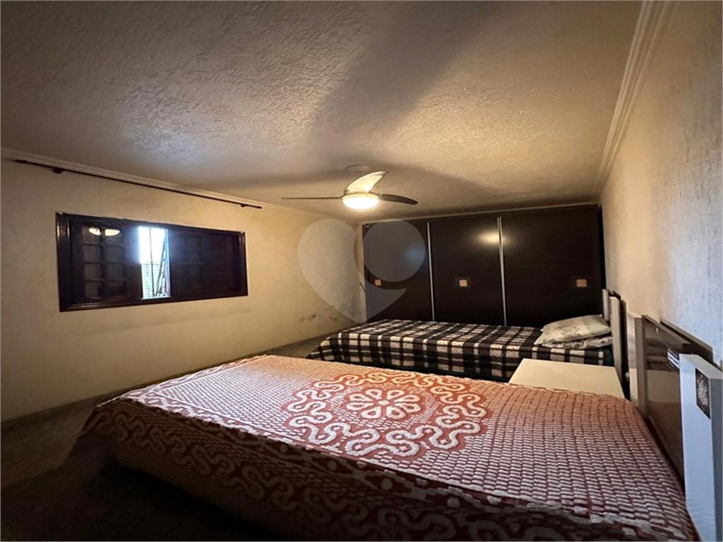 Sobrado à venda com 3 quartos, 438m² - Foto 15