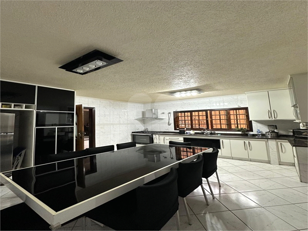 Sobrado à venda com 3 quartos, 438m² - Foto 5