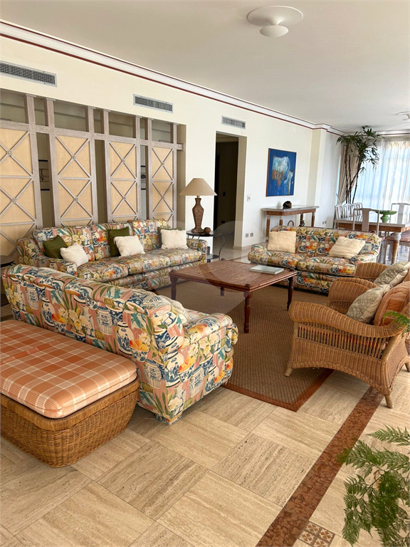 Apartamento para Venda - Pitangueiras