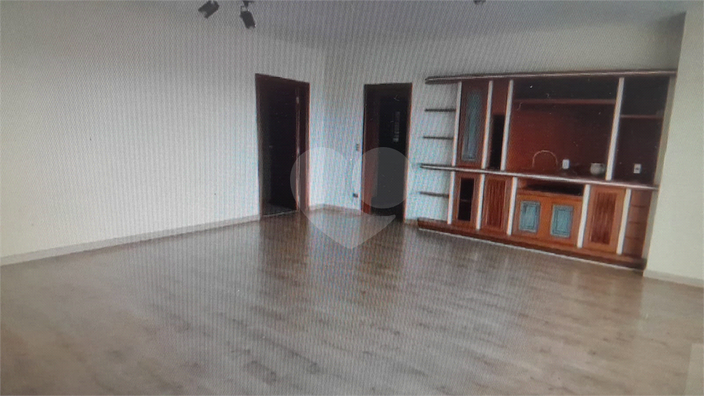 Apartamento, 4 quartos, 220 m² - Foto 1