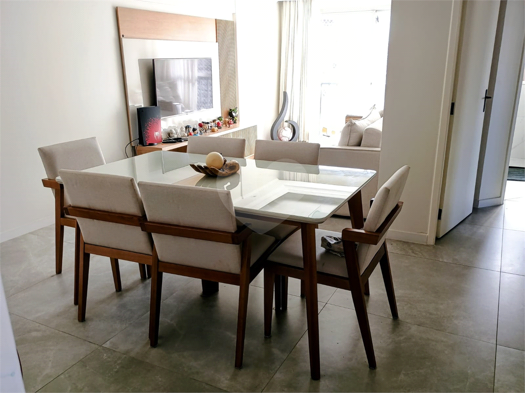 Apartamento na Santa Terezinha