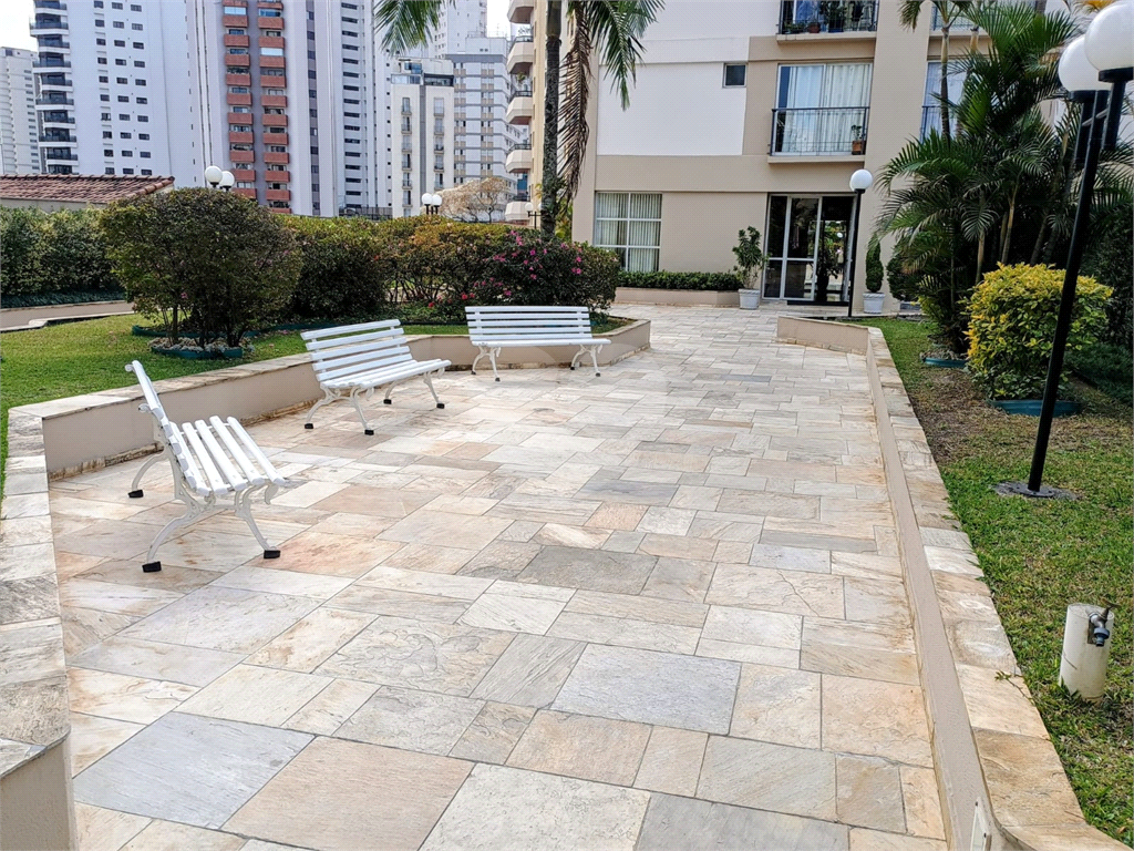 Apartamento na Santa Terezinha