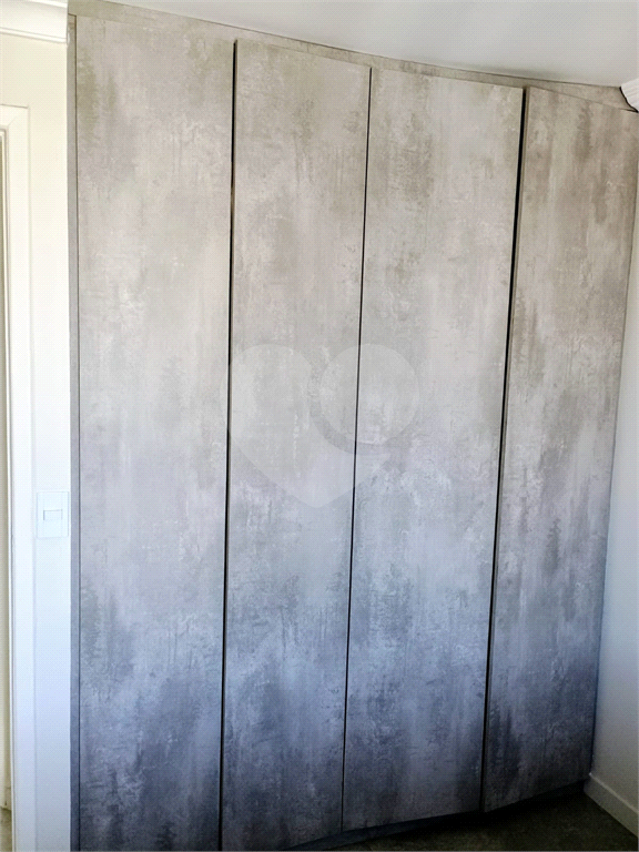 Apartamento na Santa Terezinha
