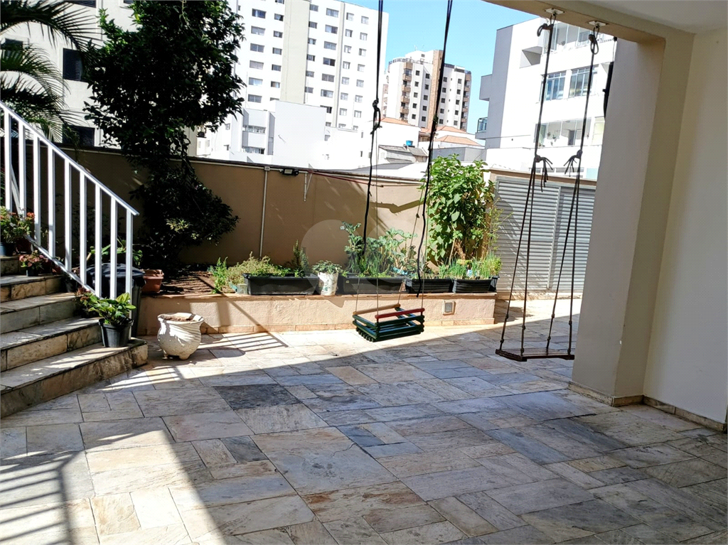 Apartamento na Santa Terezinha
