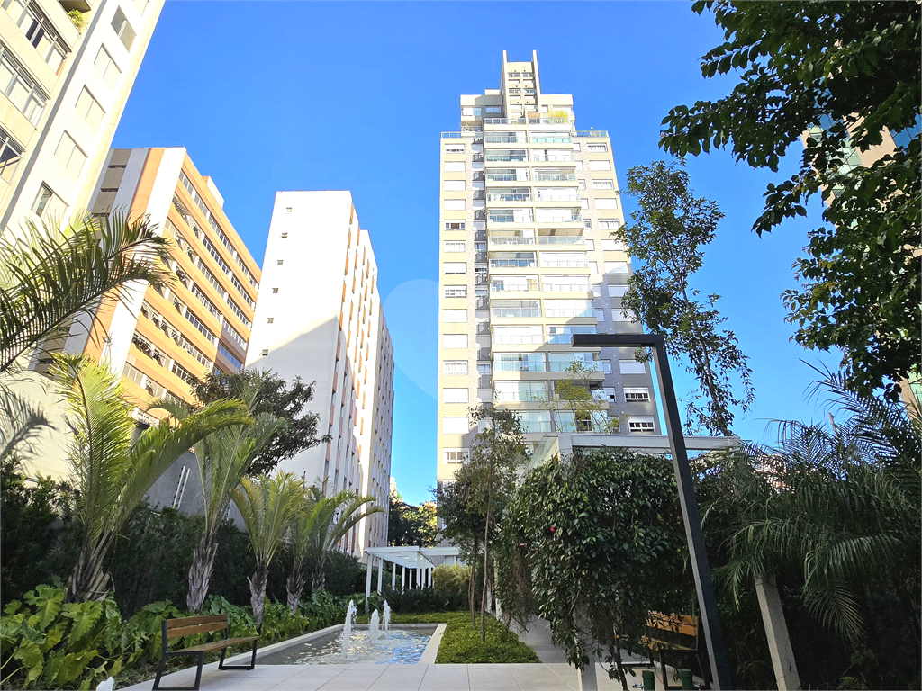 Apartamento a venda com 1 dormitório 2 banheiros no Paraíso