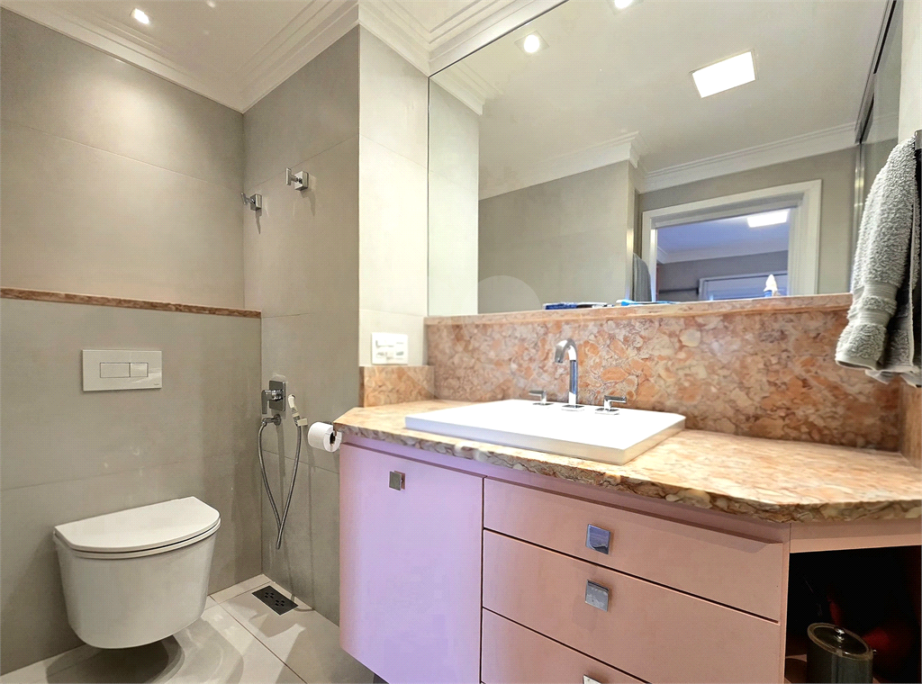 Apartamento a venda com 1 dormitório 2 banheiros no Paraíso
