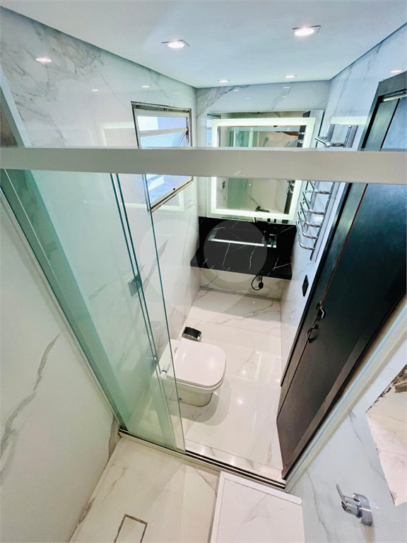 Imóvel de 94m² com sala de estar de 2 ambientes planta original com 3 quartos 1 vaga de garagem Pinheiros