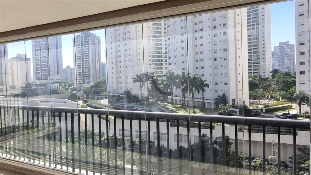 Apartamento a venda na Mooca com 3 suítes