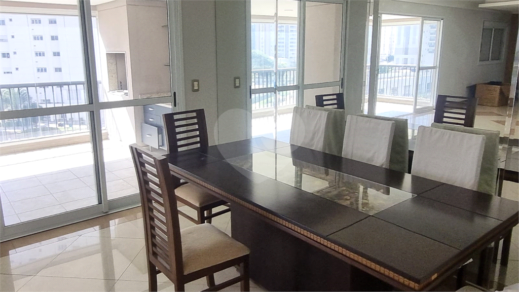 Apartamento a venda na Mooca com 3 suítes