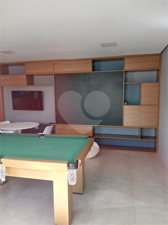 APARTAMENTO em VILA ROSÁLIA