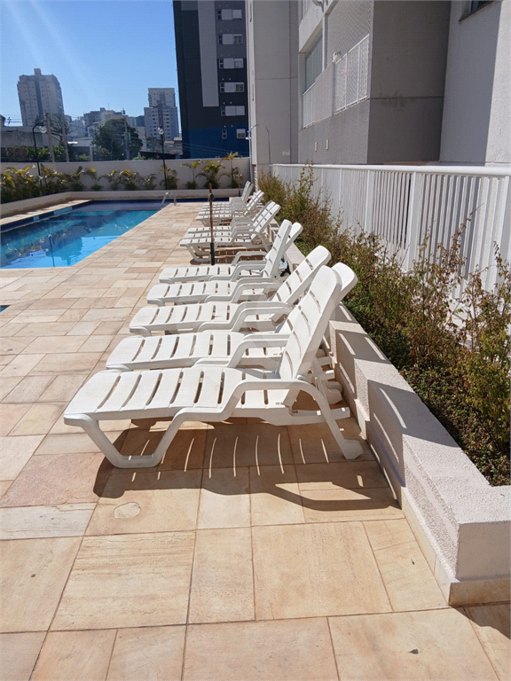 APARTAMENTO em VILA ROSÁLIA