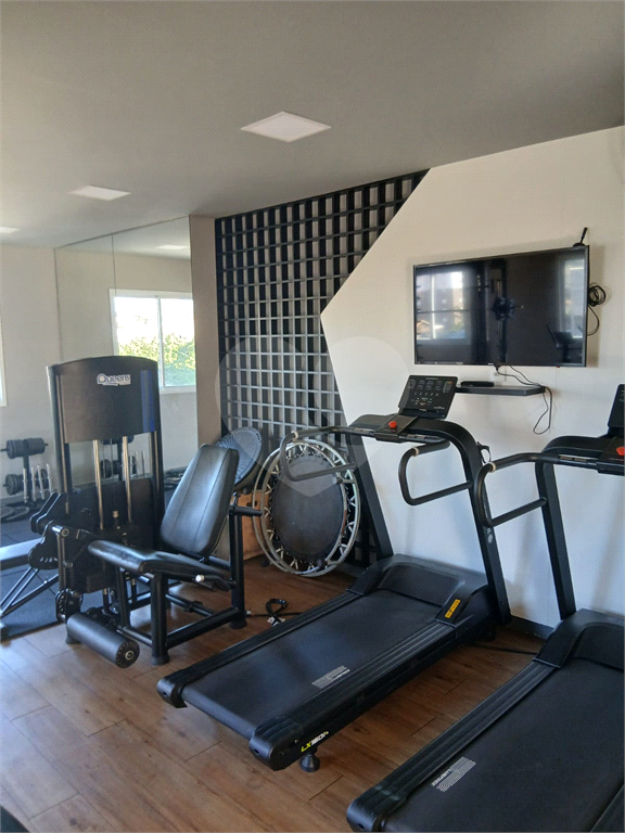 APARTAMENTO em VILA ROSÁLIA