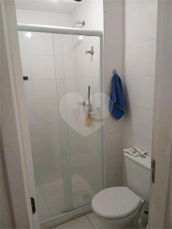 APARTAMENTO em VILA ROSÁLIA