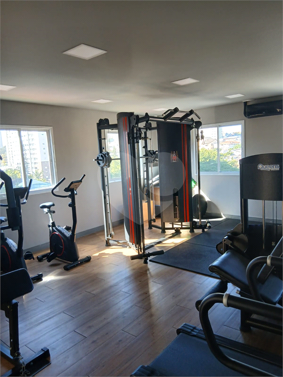 APARTAMENTO em VILA ROSÁLIA
