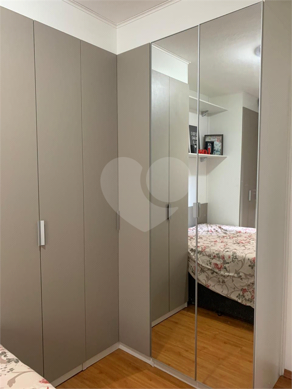 Apartamento reformado com 75m² à venda na Av. Ultramarino