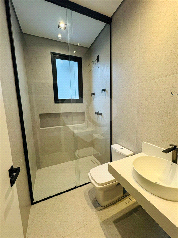 Casa exuberante, alto padrão, pé direito alto, 3 suites, totalmente terrea - piscina - 4 vagas - City América - SP