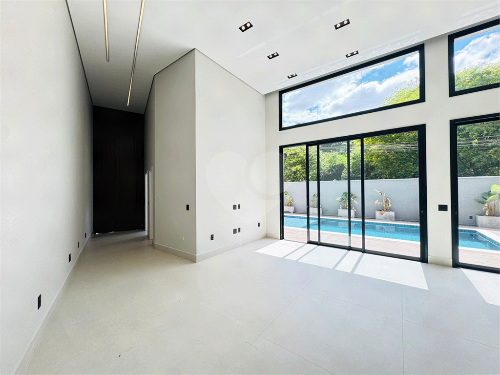 Casa exuberante, alto padrão, pé direito alto, 3 suites, totalmente terrea - piscina - 4 vagas - City América - SP