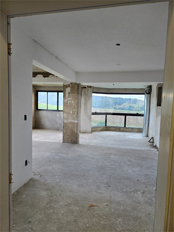 Apartamento 3 suítes, novo, cidade de Socorro