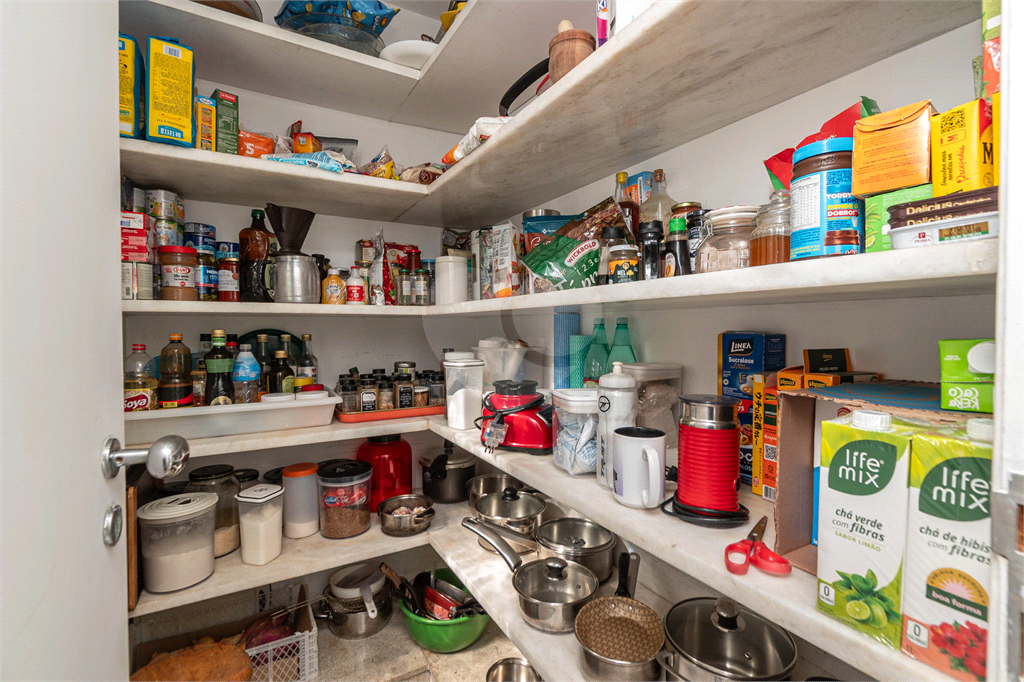 Casa para alugar em Alto de Pinheiros 