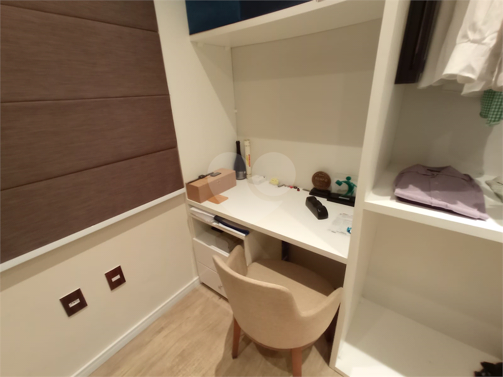 Apartamento mobiliado e decorado com 2 quartos, sala, cozinha, banheiro e 1 vaga na Lapa, São Paulo