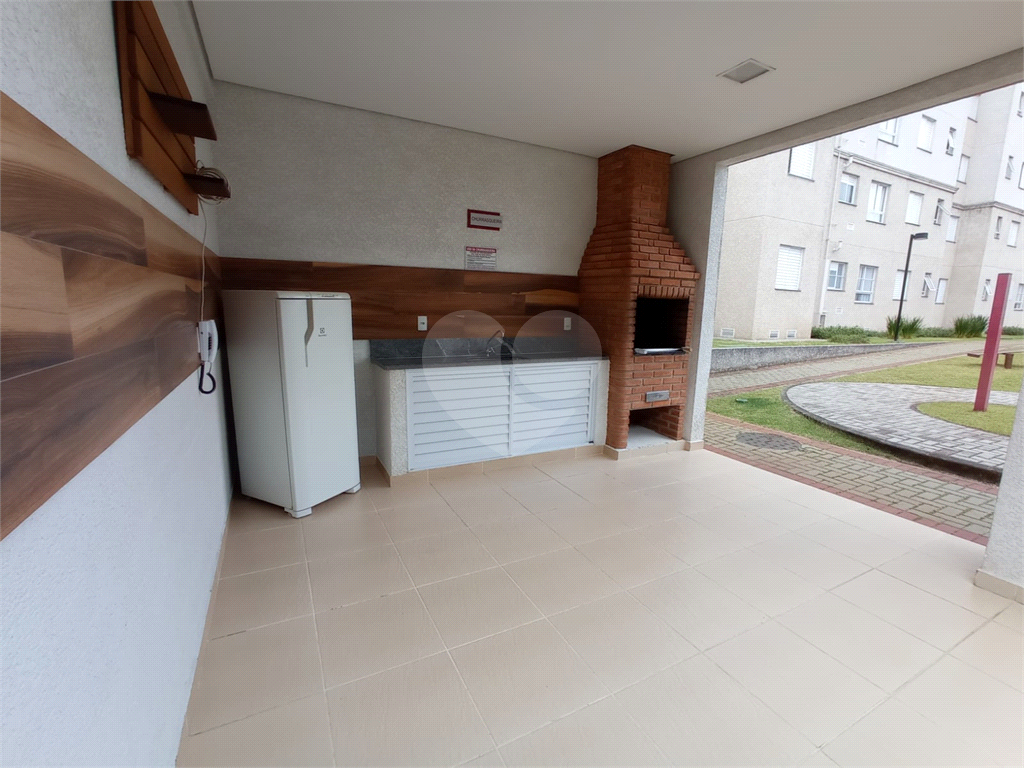Apartamento mobiliado e decorado com 2 quartos, sala, cozinha, banheiro e 1 vaga na Lapa, São Paulo