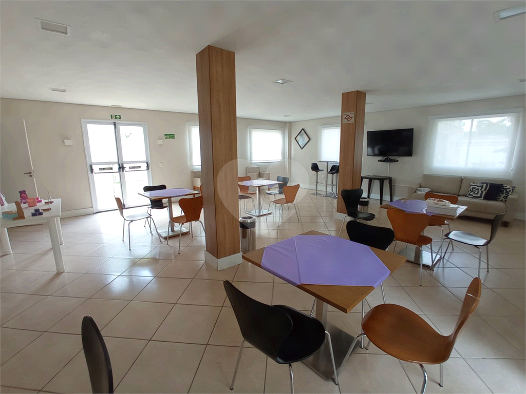 Apartamento mobiliado e decorado com 2 quartos, sala, cozinha, banheiro e 1 vaga na Lapa, São Paulo