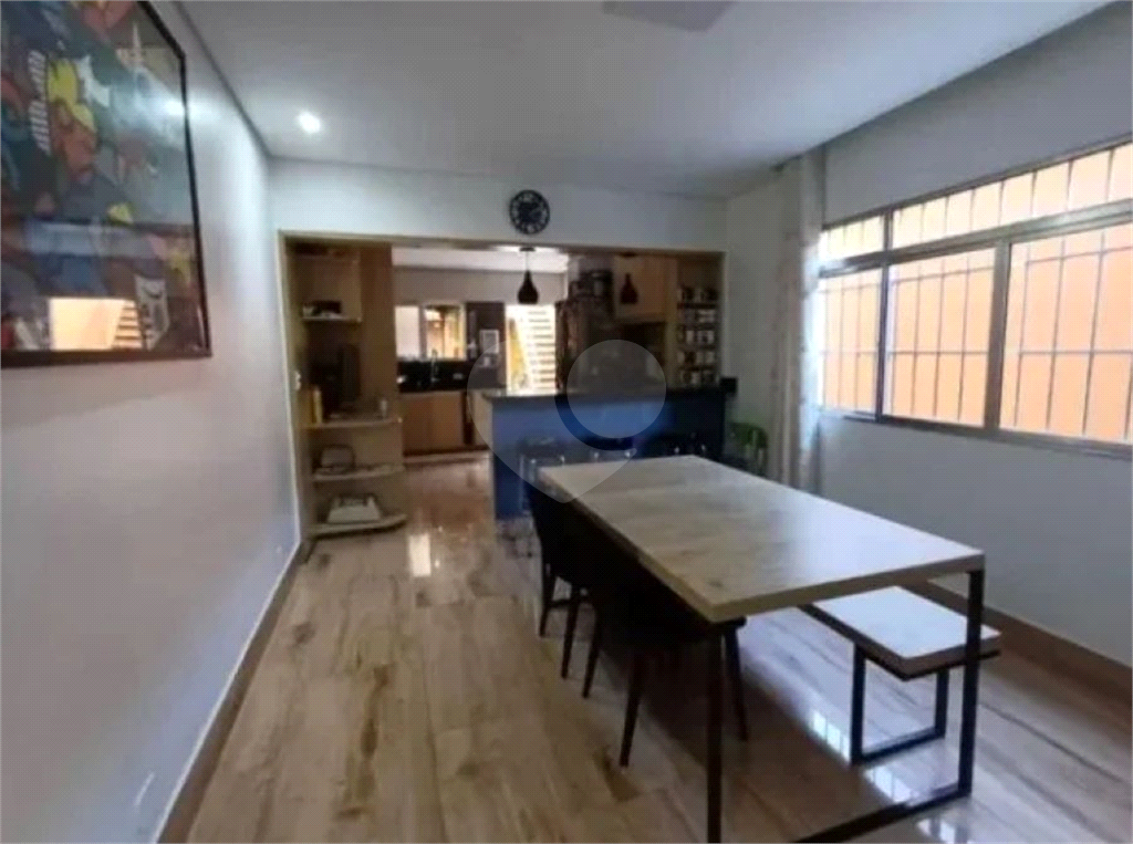 SOBRADO em JARAGUÁ
