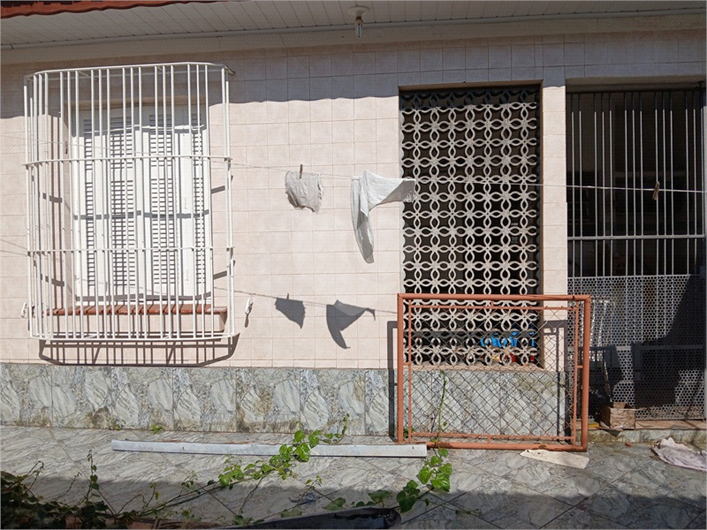 Casa à venda com excelente potencial comercial em localização estratégica!