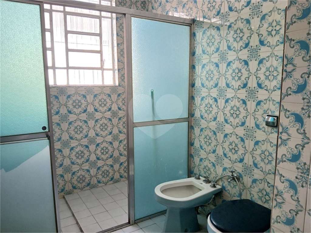 Casa à venda com excelente potencial comercial em localização estratégica!