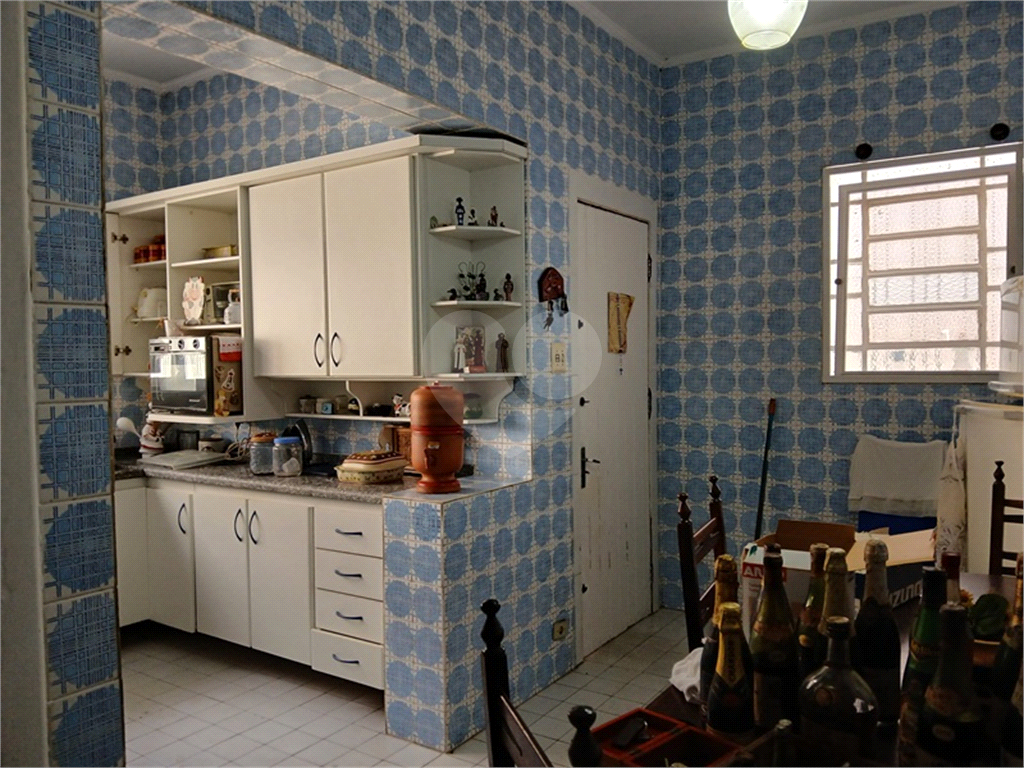 Casa à venda com excelente potencial comercial em localização estratégica!