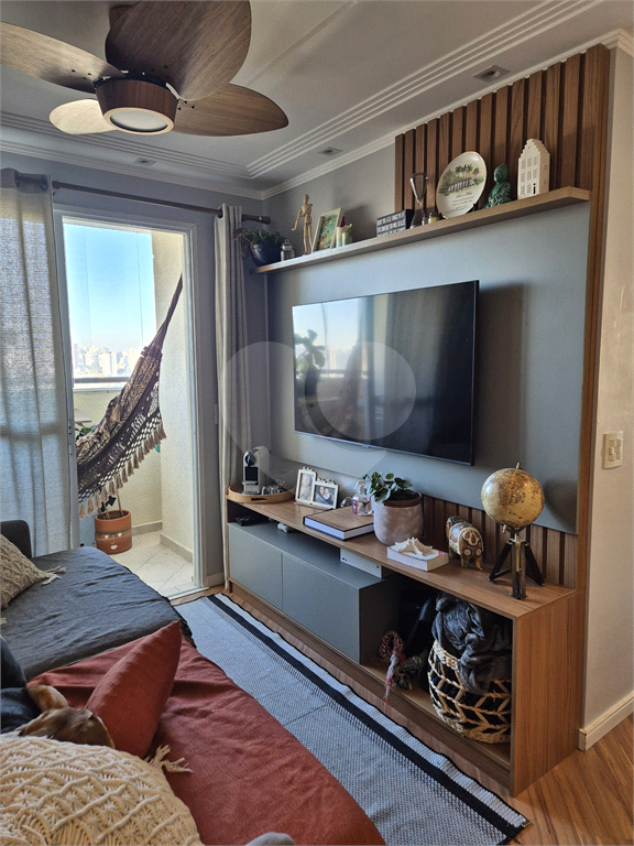 Apartamento a venda reformado com 3 dormitórios 2 vagas lazer completo no Bairro Vila Nova Cachoeirinha 