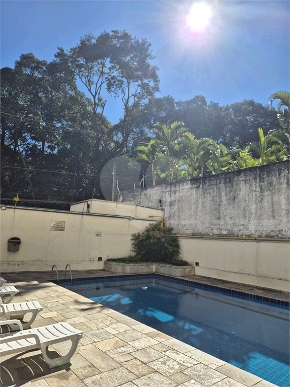 Apartamento a venda reformado com 3 dormitórios 2 vagas lazer completo no Bairro Vila Nova Cachoeirinha 